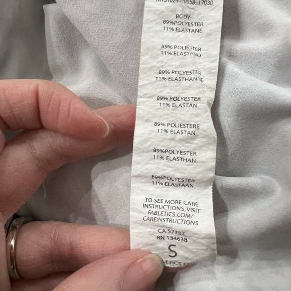 Fabletics Snakeskin Tahoe Racerback Tank Built in Bra Purple Teal Size Small S - Picture 4 of 4